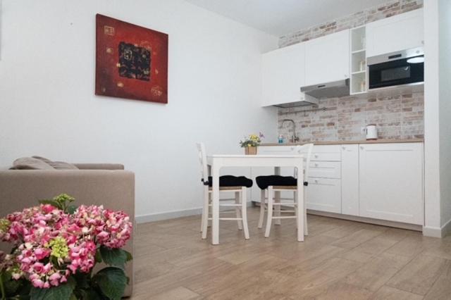 Villanova Apartment Cagliari Buitenkant foto